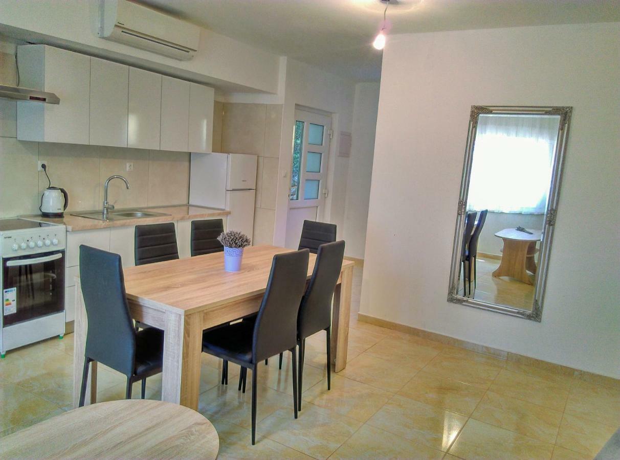Agava Apartments Mokalo Оребич Екстер'єр фото
